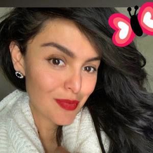 Meet your Posher, Marisol